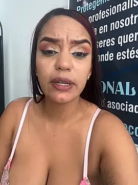 Sara-77 webcam