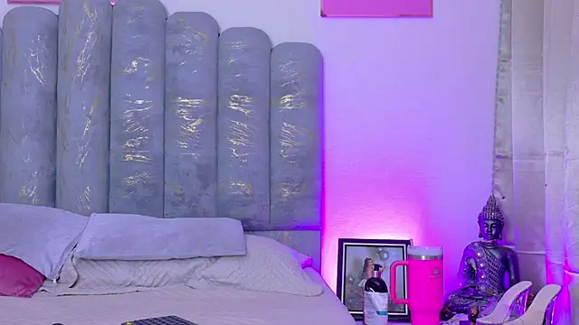 AlynAllen webcam