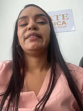 Sara-77 webcam