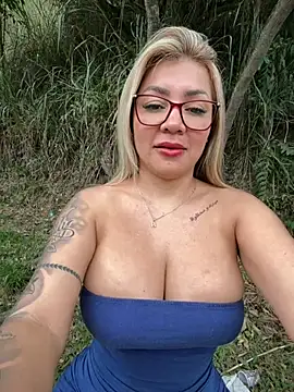 DIANITA_1988 webcam