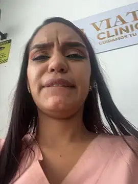 Sara-77 webcam