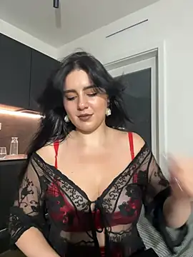 Evelyn___Sweet live cam on StripChat