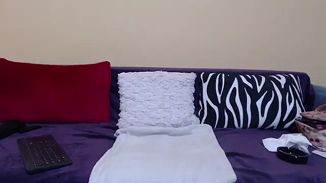 christine33 webcam