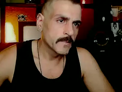 BrunoAlphaBR live cam on StripChat