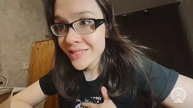 RachelSav live webcam show