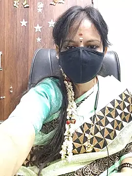 Tamil_white_beauty live cam on StripChat