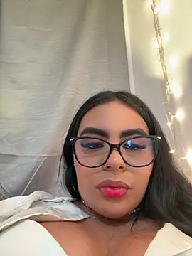Aylin_Fox webcam