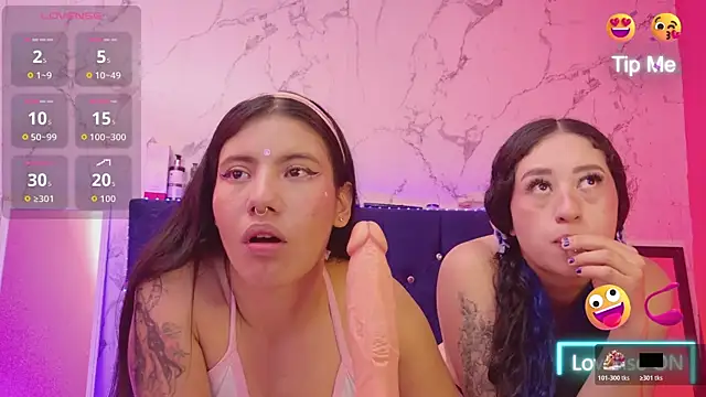 Dakotaa_Johnson webcam