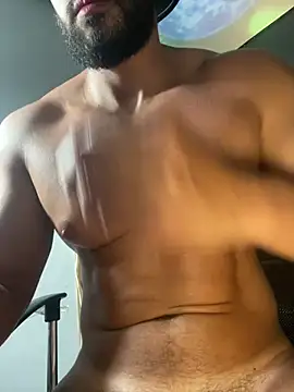 magnumchris live cam on StripChat
