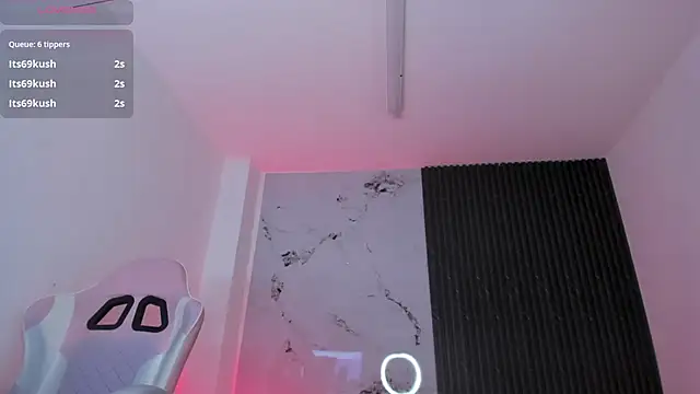 Chloemuaak webcam