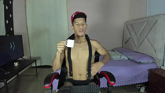 Toptony22 webcam