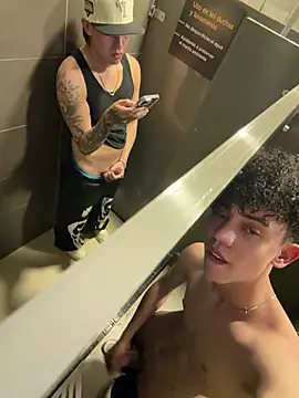 yoursexyjose webcam