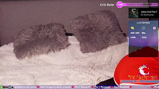 strawberry_muffin live cam on StripChat