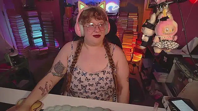 FatVeronica webcam