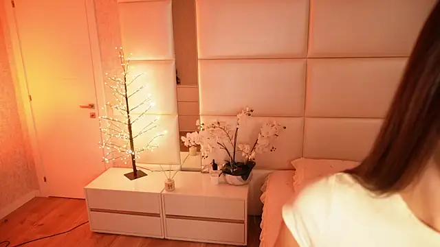 Lilly_Colins webcam