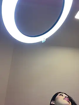 DollCamila webcam
