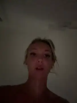 summerblue_ live cam on StripChat