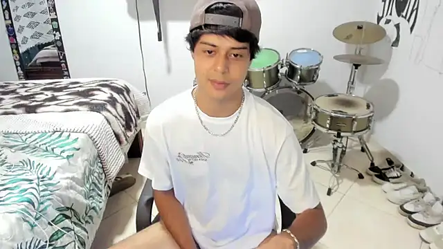 Zack_falcon webcam