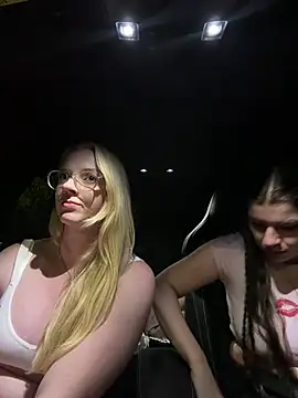 EllyNora
