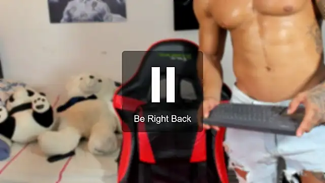JackMclain webcam