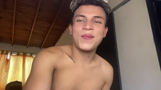 _Leo_Boy webcam