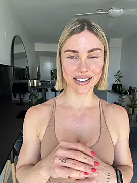 raeparks live sex cam