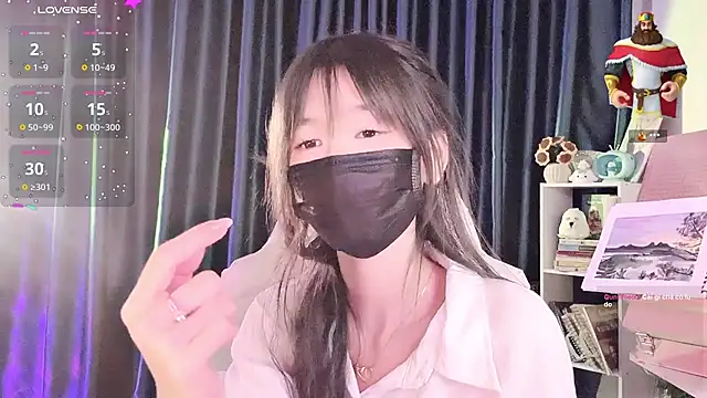 Your-Sunshinee live webcam show