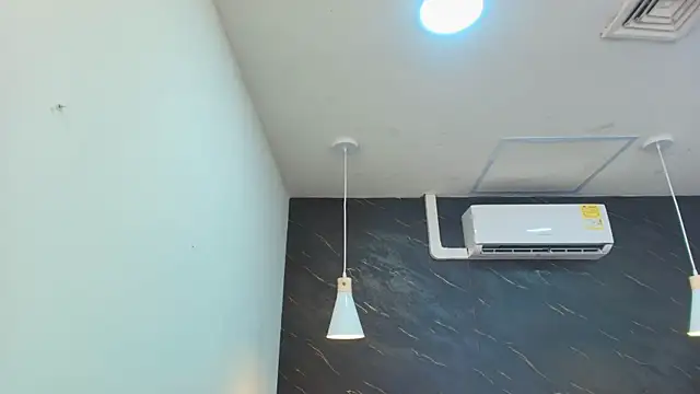kissme_luna webcam