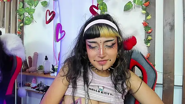 meowmota_ (F teen) - SPANK BOOBS HOT 👿💦