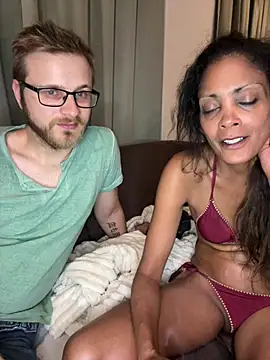 Cherry-Muse live webcam show