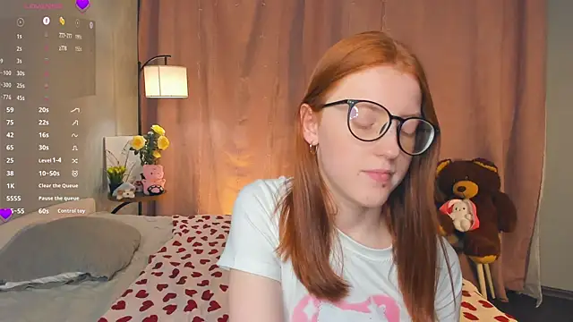 MuiLeath live webcam show