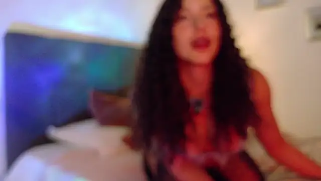Lia_Tinez live webcam show