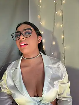 Aylin_Fox webcam