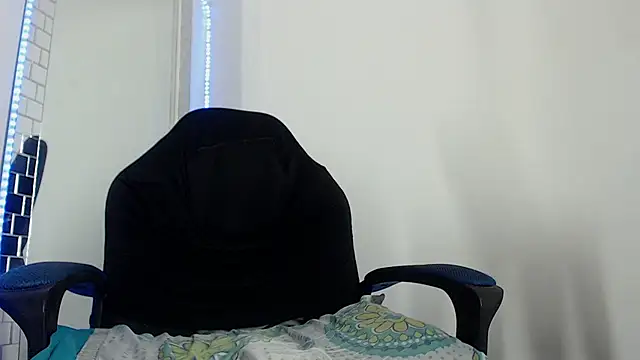 Nash_fit18 live cam