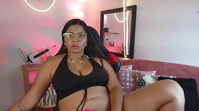 Megaan_Greey webcam