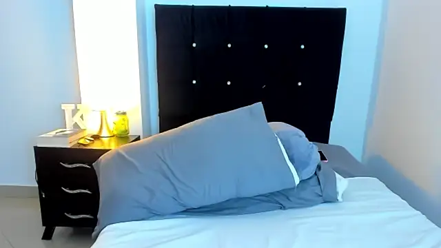kathyajhonss webcam