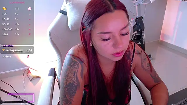 samantha_tattu live cam on StripChat