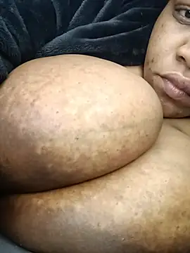 HappygalTheQueen webcam