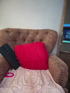 hannahst_ webcam