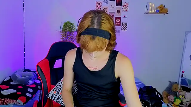 Diamondpierce webcam