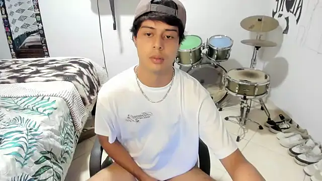 Zack_falcon webcam