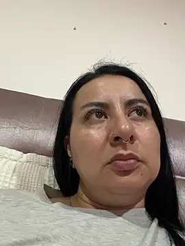 Abril_Luv webcam