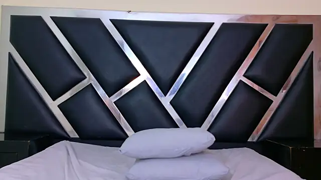LiaDesire7 webcam