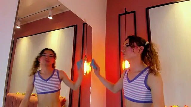 Seraphine_Nyx webcam
