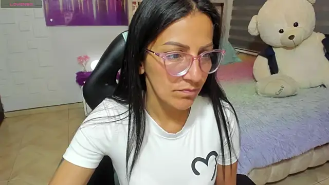 alma_blue webcam