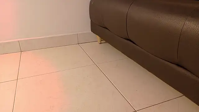 ririibrunette__ (F young) - Footjob so sloopy