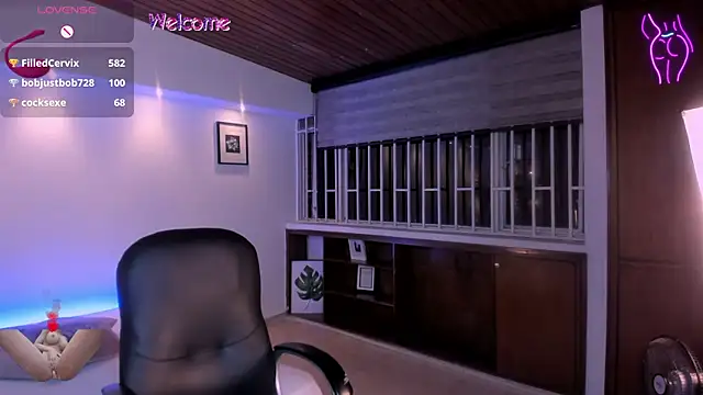 victoria_mooree webcam