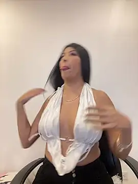 Alanna_atm_ webcam