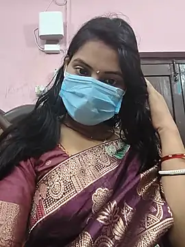 Miss_Aayushi live cam on StripChat