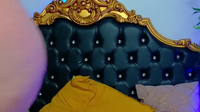 Alesha_XO webcam